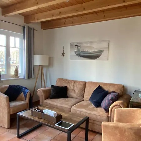 Ostseeferienpark Seepferdchen Haus Ruegen 13D Hébergement de vacances